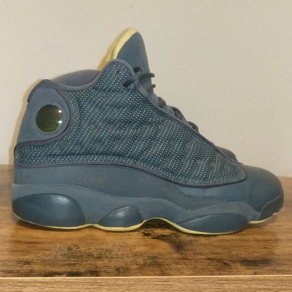 Air Jordan 13 Retro "Squadron Blue" - Picture 4 of 11